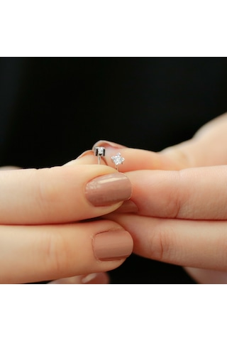 Lova 0.16 Karat Pırlanta Tektaş Küpe - 3030001