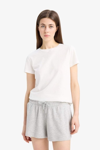 DeFacto Regular Fit Beli Bağcıklı Normal Bel Düz Paça Şort C7600AX25SMGR93 Gri