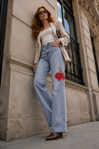 Cedy Denim Cedy Denım Kadın Yüksek Bel Straight Fit Kiraz Baskılı Buz Mavi Jean Pantolon E7007 Buz Mavisi