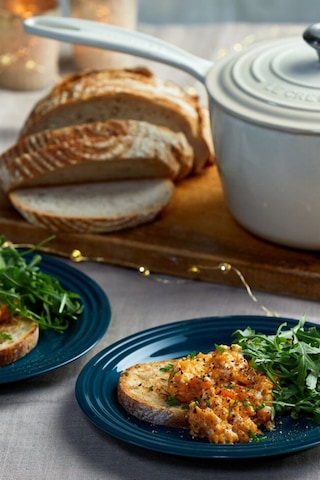 Le Creuset Renkli Dayanıklı Tasarım Seramik Kahvaltı Tabağı 22 Cm Koyu Turkuaz