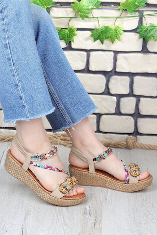 Vojo Daisy Rahat Taban Taş Boncuk Detaylı Kadın Sandalet 267800001858 14 Bej Bej
