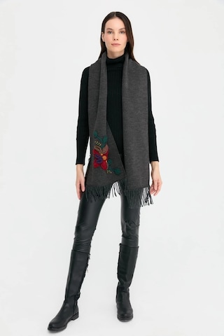 Desen Triko Kadın Örgü Çiçek İşlemeli Püsküllü Kaşkol 24072 K.füme K.füme Koyu Füme