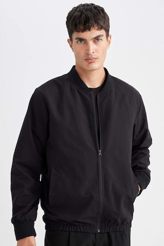 DeFacto Su İtici Bomber Mont Ceket Kolej Yaka Fermuarlı Cepli Mevsimlik Hafif D7447AX24AUBK27