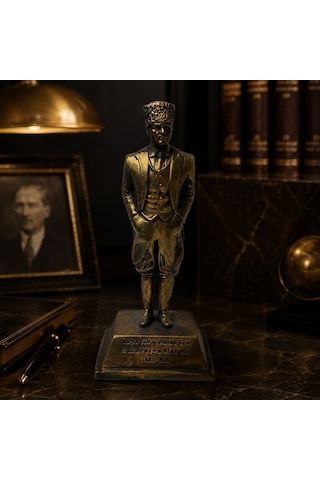 Bk Gift Bronz Renk Lider Figürlü Heykel 18 Cm Dekoratif Masa Üstü Biblo