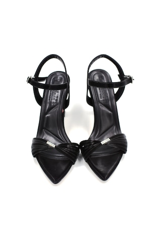 Beyaz Park Moda Prinç Topuklu Kadın Ayakkabı Siyah Siyah