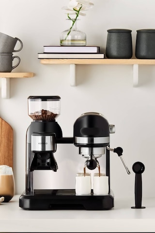 Karaca Coffemaid Kahve Öğütücülü 19 Bar Basınçlı Kahve Makinesi 1.4 L