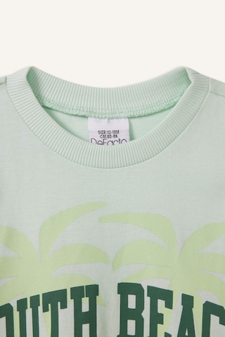 DeFacto Erkek Bebek 2'li Takım Baskılı Kısa Kollu Tişört Beli Lastikli Şort E2801A525SMTR345