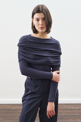 Büzgü Detaylı Bluz Lacivert Lacivert