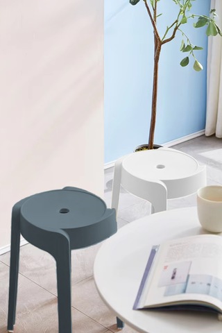 Kaymaz Ayaklı İçiçe Geçebilen Plastik Tabure 4adet Antrasit-beyaz