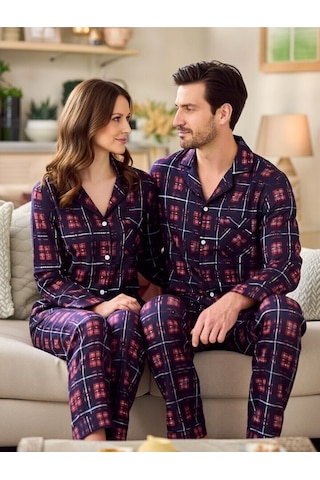 Rukod Kadın Kırmızı Siyah Ekose Desenli Süet Gömlek Yaka Düğmeli Uzun Altlı Pijama Takımı Lacivert