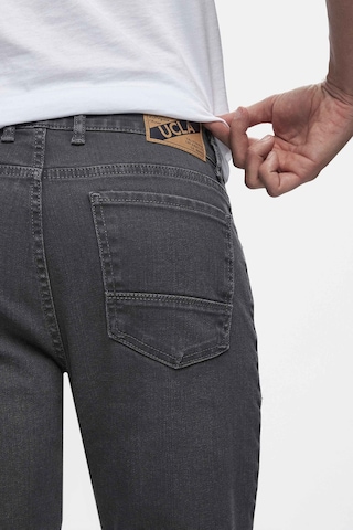 Ucla Fausto Gri Denim Nakışlı Standard Fit Erkek Pantolon Gri
