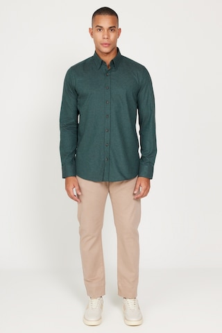 AC&Co / Altınyıldız Classics Erkek Koyu Yesıl Recycle Slim Fit Dar Kesim Gizli Düğmeli Yaka Pamuklu Flanel Oduncu Gömlek Koyu Yeşil