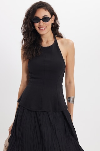 Tudors Kadın Slim Fit Dar Kesim %100 Pamuk Boyundan Bağlamalı Sıfır Kol Siyah Bluz-50552