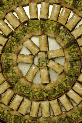 Baklawati Antep Fıstıklı Kuş Dili Baklava 500 G