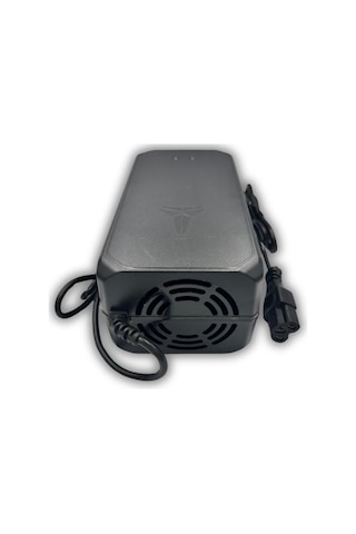 Ortec 72v 60-80ah Şarj Cihazı Üç Teker Kasalı Elektrikli Bisiklet Şarj Aleti