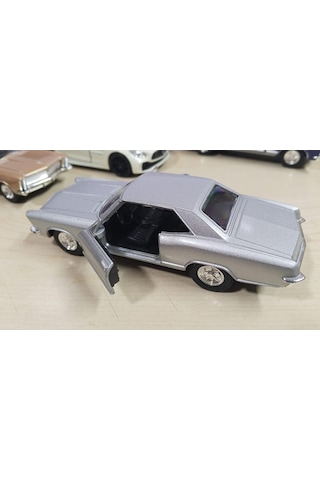 Oyuncak Metal Model Araba 1/36 Çek Bırak 1965 Buick Riviera Silver Gümüş