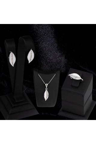 925 Ayar Gümüş Ortası Sıra Taşlı Yaprak Set