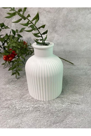 İskandinav Çizgili Dekoratif Pampas Beyaz Beton Vazo 9.5 X 7 Cm