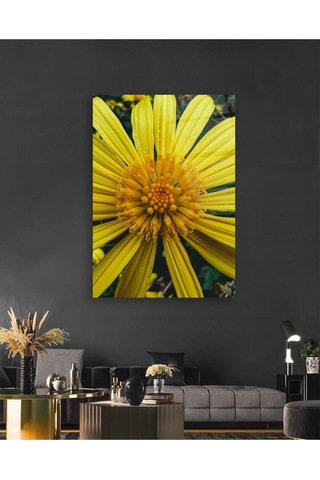 Makro Sarı Çiçek Dikey Cam Tablo