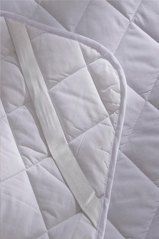 Evony Kapitoneli Sıvı Geçirmez Alez 160x200 Cm Tek Kişilik Köşe Lastikli Beyaz
