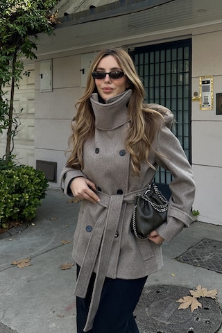 Vizon Ek Parça Yaka Detaylı Kaşe Kaban - 1125 Kum Rengi