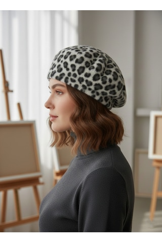 Derikem Fransız Tüylü Peluş Ressam Bere Kadın Şapka Leopar-beyaz