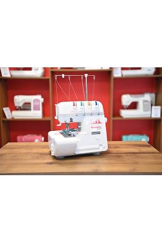 Moonstar Ev Tipi Overlok Dikiş Makinesi 3-4 İplik / Model 320 Beyaz