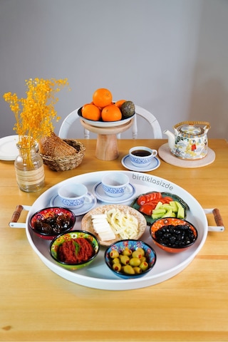 Kitchen Trend Metal Ahşap Kulplu Yuvarlak Tepsi 51 CM Beyaz