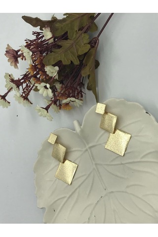 Kadın Kare Detay Sallantılı Gold Renk Bijuteri Küpe Gold