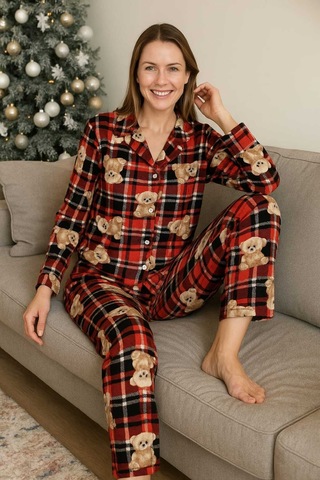 Tenra Kadın Pijama Takımı Boydan Düğmeli Süet Ayıcık Desenli Kırmızı