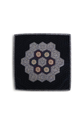 Patchwork El Yapımı Dantel Ve Kumaş Tasarım Yastık Kılıfı Siyah