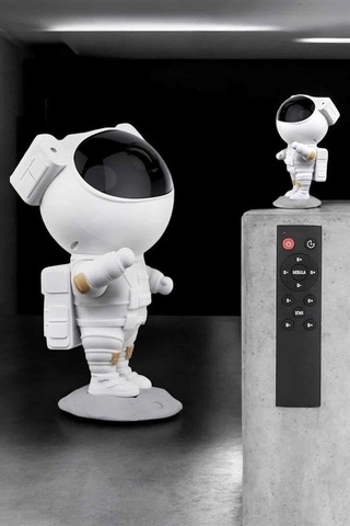 Çocuklara Özel Projeksiyon Astronot Lamba Speaker Sevimli Belirtilmemiş
