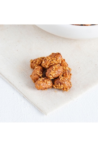 Bulutlar Kuruyemiş Susamlı Yer Fıstık Kg 250 Gr 250 G