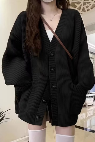 Cool Tarz Kadın Oversize Cepli Düğmeli V Yaka Triko Hırka Siyah Siyah