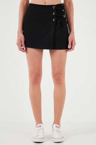 Lela Streç Bağlamalı Slim Fit Yüksek Bel Mini Bayan Şort Etek 5865745 Siyah