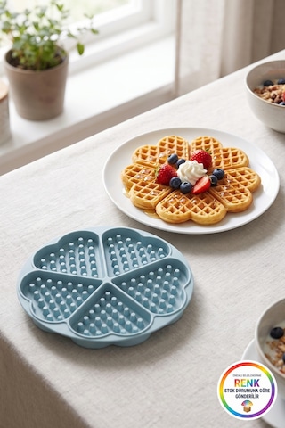 Kalp Desenli Silikon Waffle Kalıbı 5 Bölmeli Yapışmaz Kolay Çıkan Esnek Fırına Uygun 18 Cm Çok Renkli
