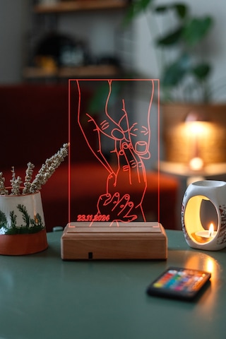 Yıl Dönümü Aile Eller Tarihli 16 Renk Kumandalı 3d Gece Lambası