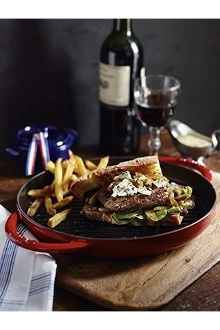 Staub Çift Kulplu Döküm Izgara Tava Kırmızı Yuvarlak 26 cm