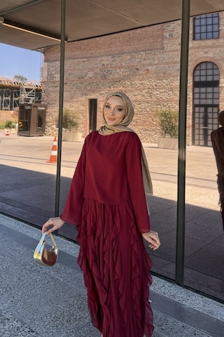 Riella Butik Mirel Volanlı Tesettür Takım Kırmızı