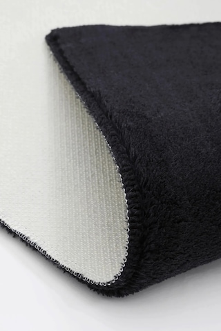 Siyah Fluffy Post Peluş Halı Antibakteriyel Kaymaz Taban