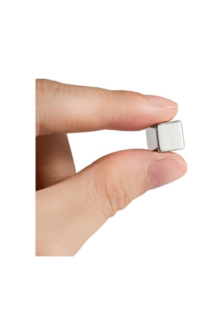 Çok Güçlü Neodyum Küp Mıknatıs 10x10x10 mm (6 Adet)