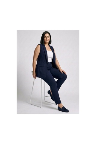 Hanezza Büyük Beden Kadın Siyah Casual -ofis Kombini Şıklık Ve Rahatlık Bir Arada Lacivert - 4035067 Lacivert
