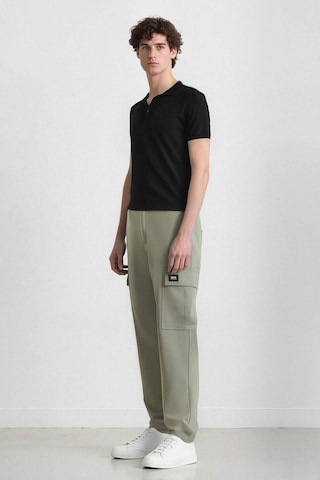 DeFacto Relax Fit Rahat Kesim Yazlık Pantolon Kargo Cepli Düz Paça D5967AX25SPKH442