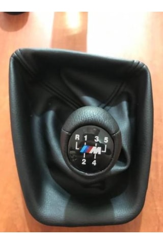 Bmw E36 Siyah Vites Topuzu ve Körüğü Komple Set Bmw E36 Siyah Vites Topuzu ve Körüğü Komple Set