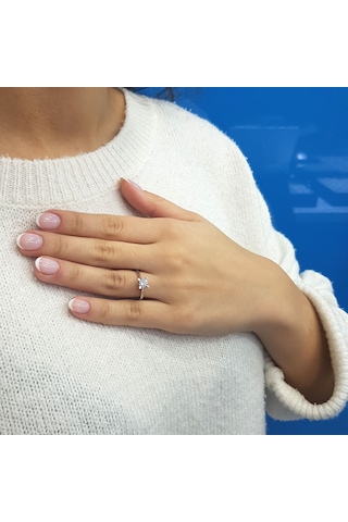 Lova F Renk 0,46 Karat Pırlanta Tektaş Yüzük - Hrd - 1070128