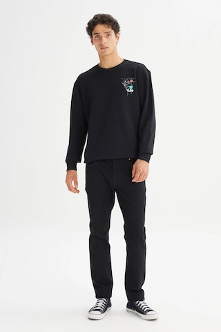 Lee Pamuklu Regular Fit Normal Kesim Bisiklet Yaka Siyah Erkek Sweatshirt L2520361001 Siyah