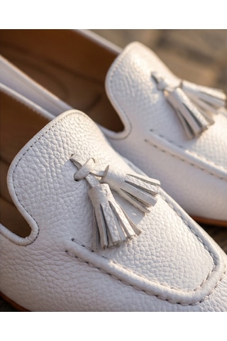 Futsishoes Mılet Beyaz Hakiki Deri Püsküllü Loafer Kadın Babet
