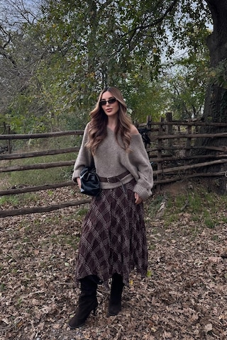 Kahverengi Kare Desenli Asimetrik Etek - 2210 Kahverengi