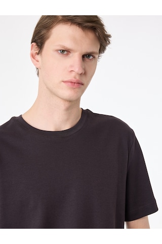 Koton Regular Fit Kısa Kollu Pamuklu Bisiklet Yaka Tişört Mor 6sam10021mk