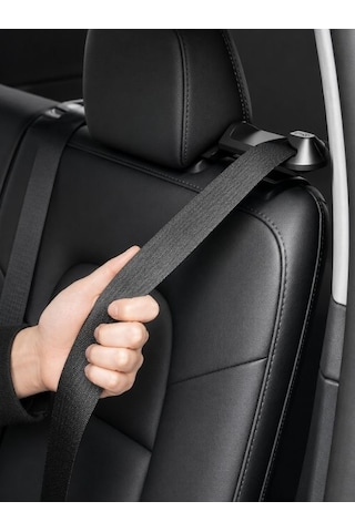Spigen Tesla Model Y Arka Koltuk Emniyet Kemeri Yükseltici To250 Black